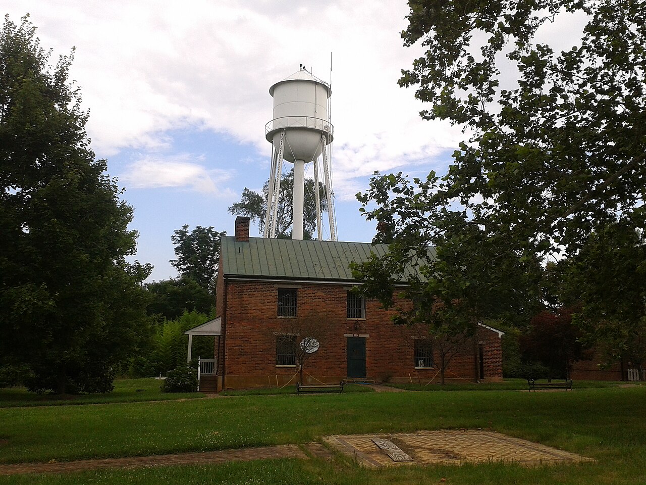 Former lawyers’ office and water tower in Charlotte Court House